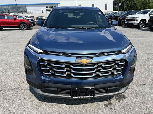 New 2027 Chevrolet Equinox LT FWD image 9