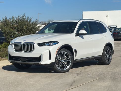 New 2026 BMW X5 xDrive40i image 2