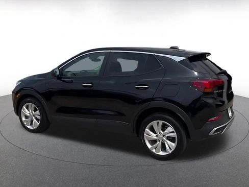 Used 2025 Buick Encore GX Preferred FWD image 16