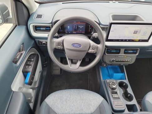 New 2026 Ford Maverick XLT FWD image 14