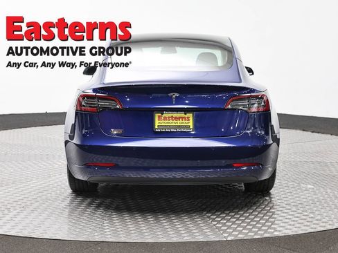 Used 2018 Tesla Model 3 Mid Range RWD image 6