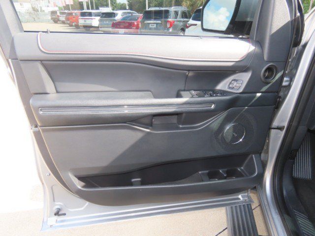 Used 2024 Ford Expedition Limited RWD image 24