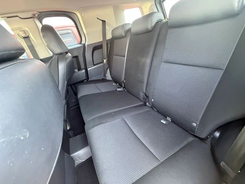 Used 2010 Toyota FJ Cruiser 4WD image 16