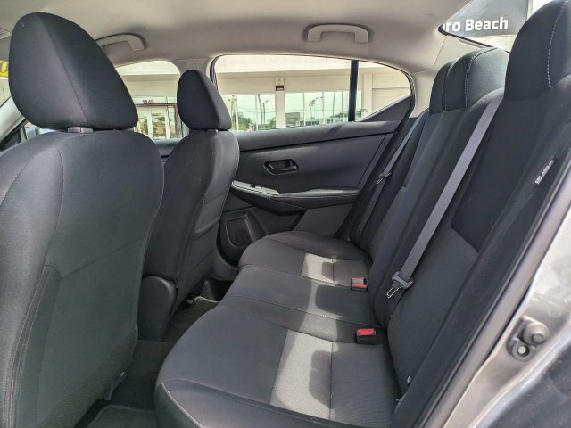 Used 2024 Nissan Sentra SV FWD image 13