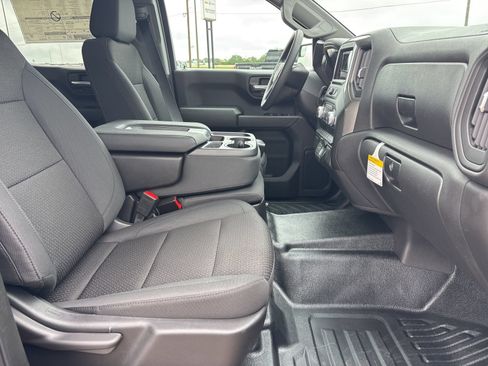 New 2026 GMC Sierra 1500 Pro AWD/4WD image 16