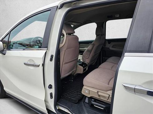Used 2019 Honda Odyssey EX image 14