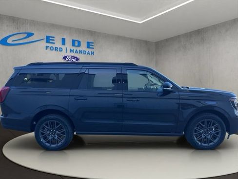 New 2027 Ford Expedition Max Platinum w/ Stealth Appearance Package AWD/4WD image 13