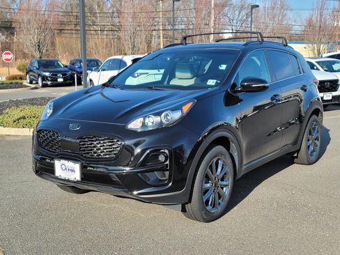 Used 2021 Kia Sportage S w/ S AWD Premium Package image 3