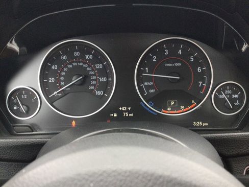 Used 2017 BMW 330i xDrive Sedan image 10