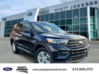 Used 2023 Ford Explorer XLT video 1