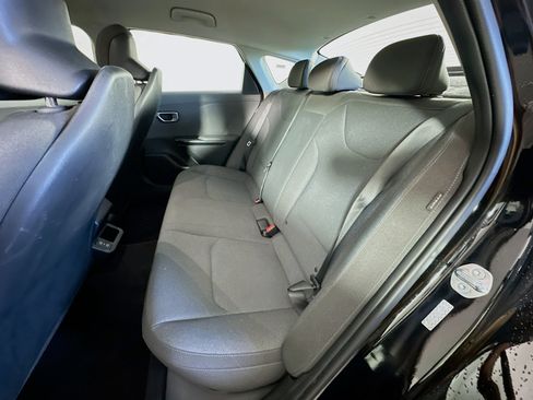 Used 2025 Kia K4 FWD image 26