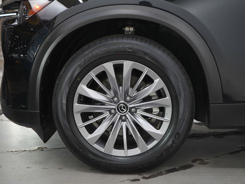 Certified 2024 MAZDA CX-90 Plug-In Hybrid w/ Preferred AWD/4WD image 29
