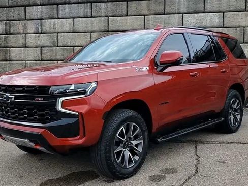 Used 2023 Chevrolet Tahoe Z71 w/ Luxury Package image 1