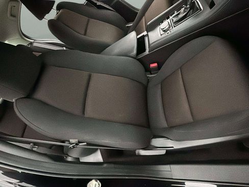 Used 2021 MAZDA MAZDA3 s image 20