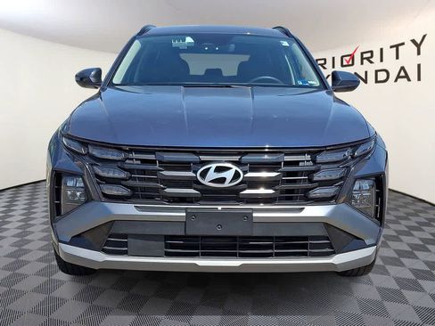 Used 2025 Hyundai Tucson SEL image 2