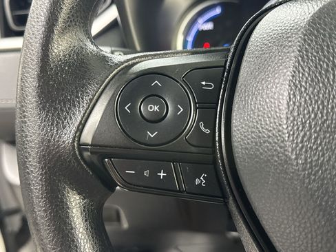 Used 2025 Toyota RAV4 LE AWD/4WD image 45
