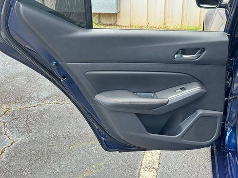 Used 2022 Nissan Altima 2.5 SR FWD image 35