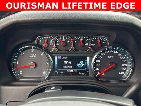 Used 2019 Chevrolet Suburban LT image 29