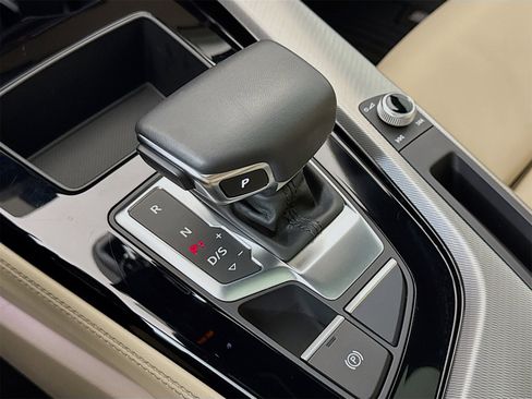 Used 2024 Audi A5 2.0T Premium Plus w/ Premium Plus image 17