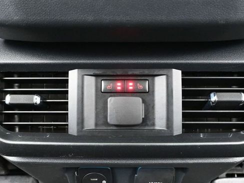 Used 2022 Ford F150 Lariat w/ Equipment Group 502A High image 45