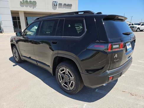 New 2026 Jeep Cherokee Laredo AWD/4WD image 4