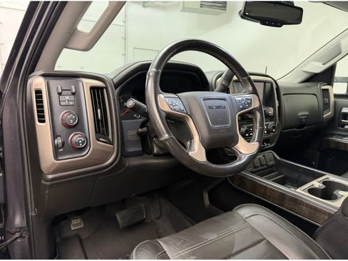 Used 2015 GMC Sierra 2500 Denali w/ Duramax Plus Package AWD/4WD image 4