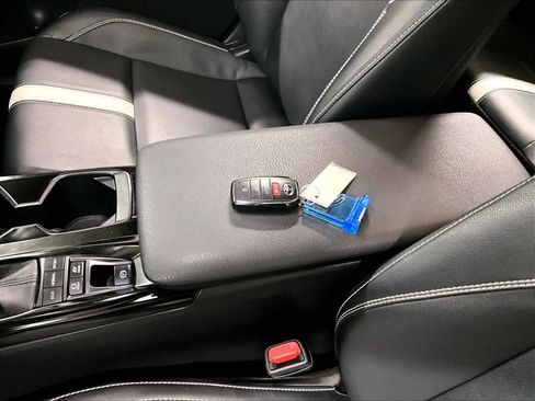 Certified 2025 Toyota Camry SE image 30