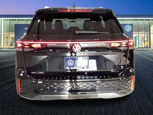 Used 2026 Volkswagen Tiguan SEL R-Line AWD/4WD image 27