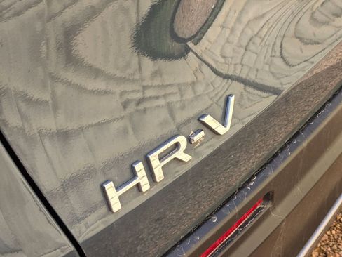 Used 2024 Honda HR-V Sport image 12