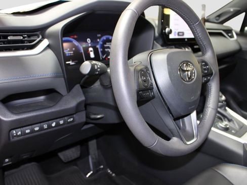 Used 2024 Toyota RAV4 XSE w/ Advanced Technology Package AWD/4WD image 19