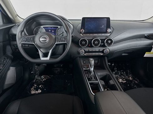 Certified 2025 Nissan Sentra SV image 29