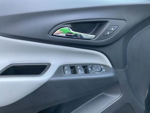 Used 2023 Chevrolet Equinox LT w/ Driver Convenience Package AWD/4WD image 24