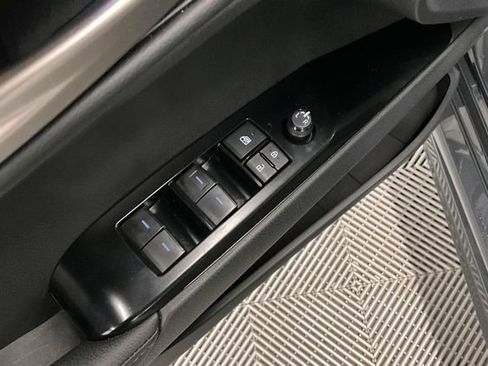 Used 2025 Toyota Camry XSE FWD image 39