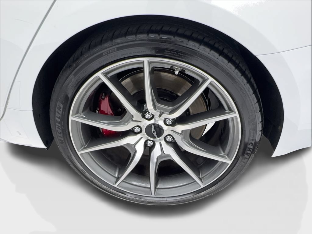 Used 2025 Genesis G70 2.5T RWD image 11