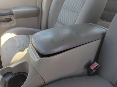 Used 2003 Ford Explorer Sport Trac XLT image 22