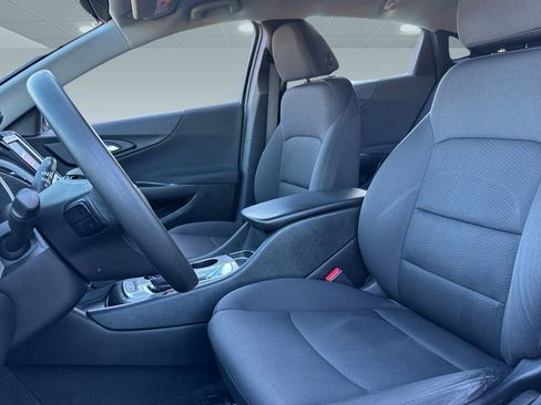 Used 2018 Chevrolet Malibu LS w/ LPO, Convenience Package 1 image 22