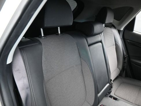 Used 2023 Kia Seltos S FWD image 32