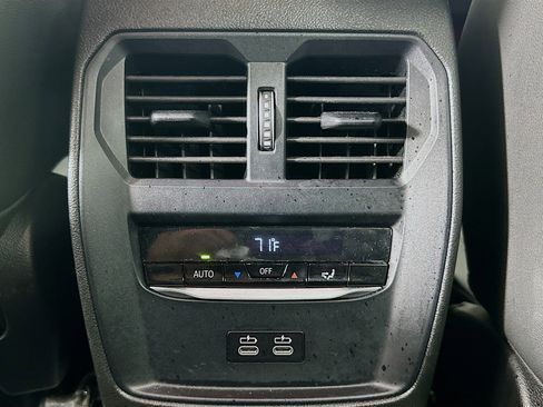 Used 2025 BMW 330i Sedan image 28