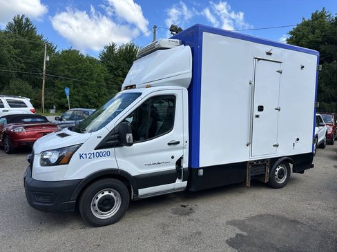 Used 2020 Ford Transit 350 w/ Upfitter Package RWD image 3