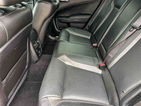 Used 2021 Dodge Charger SXT w/ Plus Group image 18