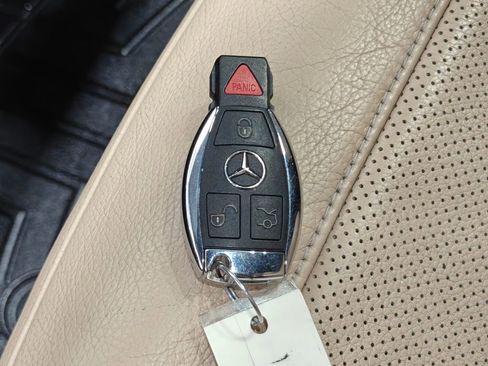 Used 2018 Mercedes-Benz GLS 550 4MATIC image 19