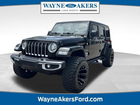 Used 2019 Jeep Wrangler Unlimited Sahara AWD/4WD image 1