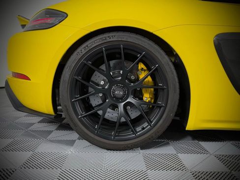 Certified 2024 Porsche 718 Boxster Spyder RS image 17