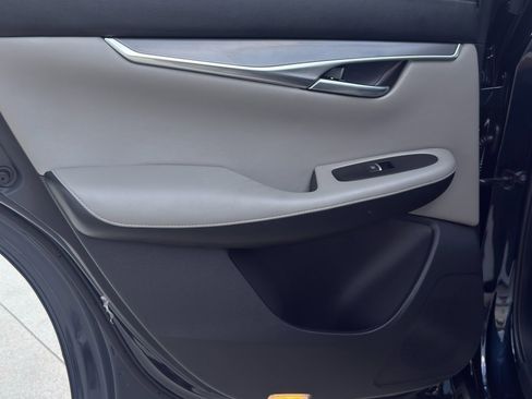 Used 2025 INFINITI QX50 Luxe image 17