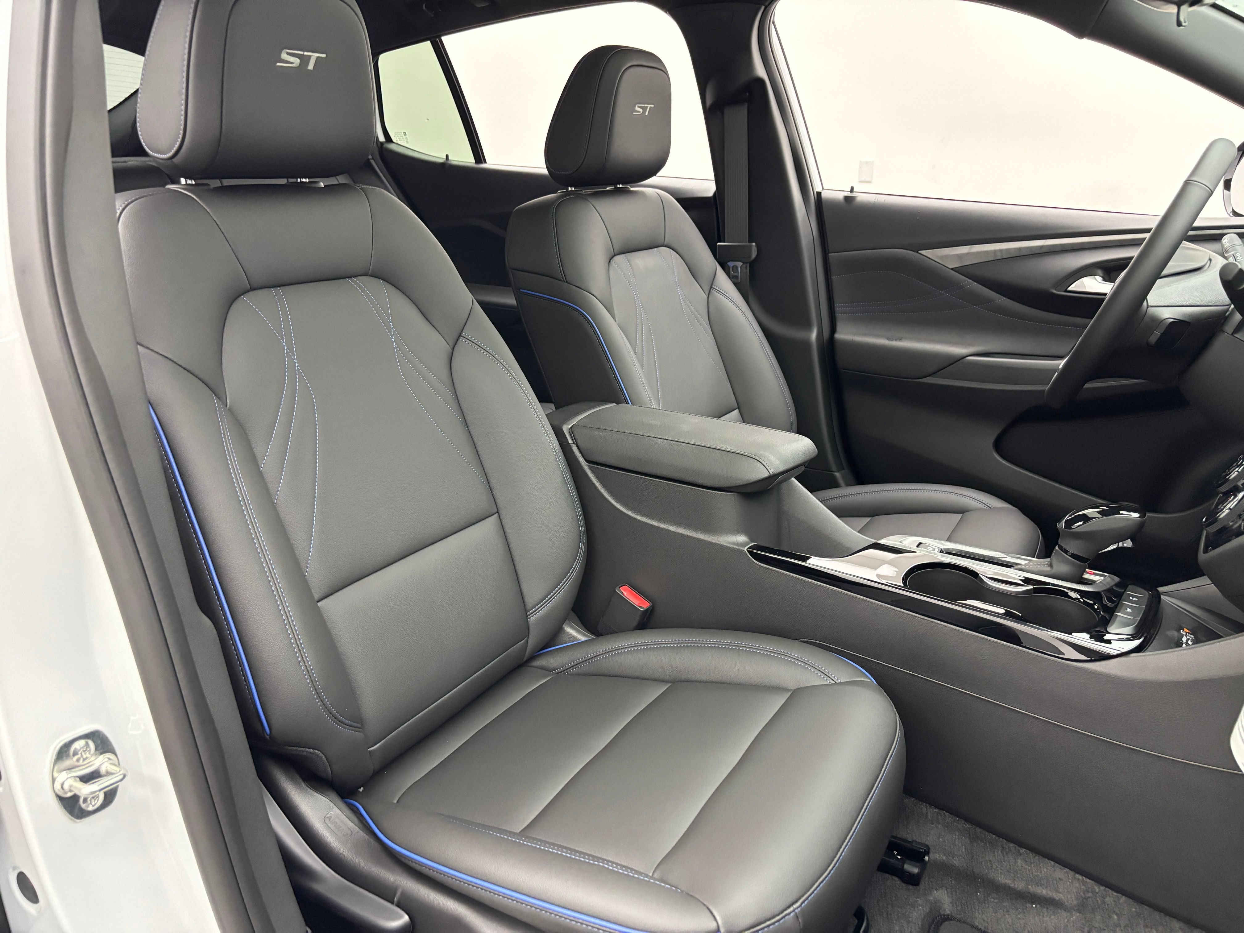 New 2026 Buick Envista Sport Touring w/ Convenience I Package FWD image 34
