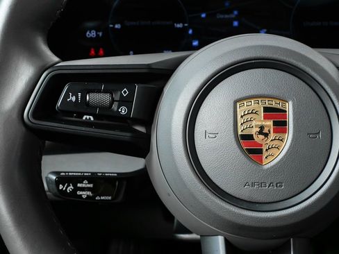 Certified 2022 Porsche Taycan 4S image 10