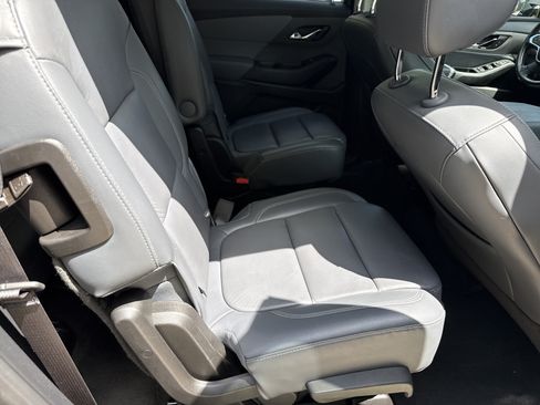 Used 2020 Chevrolet Traverse LT AWD/4WD image 15