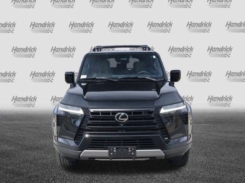 Certified 2024 Lexus GX 550 image 3