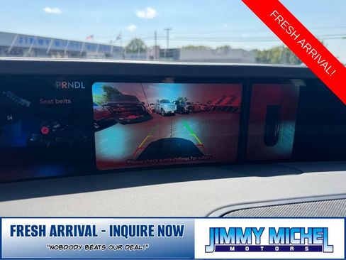 Used 2024 Lincoln Nautilus Reserve w/ Equipment Group 202A AWD/4WD image 10