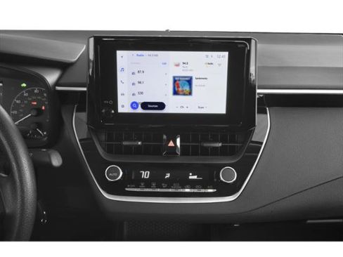 Used 2023 Toyota Corolla LE image 10